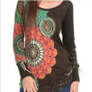 Desigual L large women top, green. Pre-owned